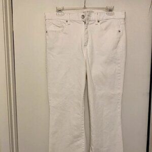 Women cropped jeans